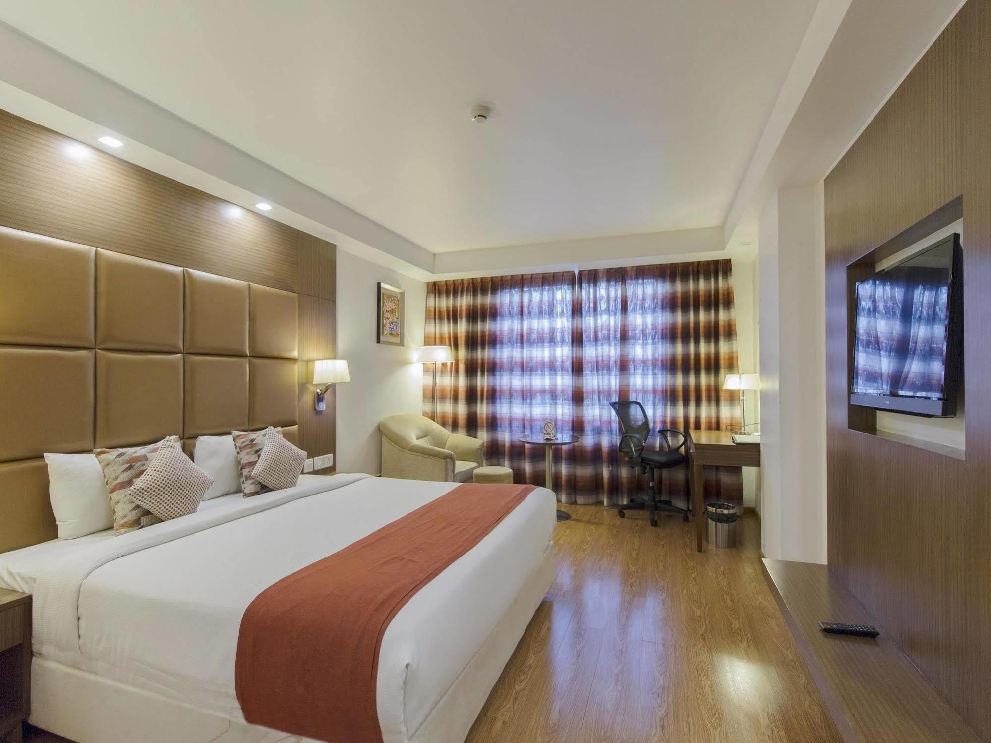 The Atrium Boutique Hotel Mysore Eksteriør bilde